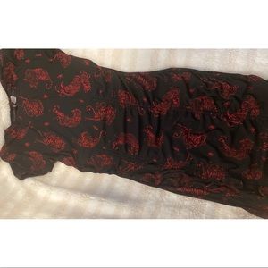 Brand: H&M, Size: Medium, Color: Black & Red